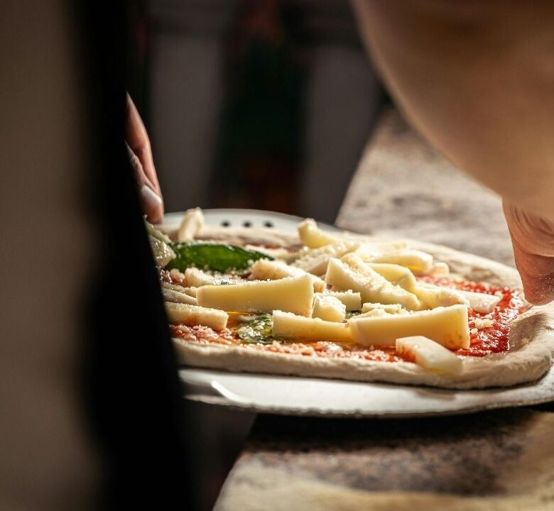 Składniki włoskiej pizzy – co jest kluczowe