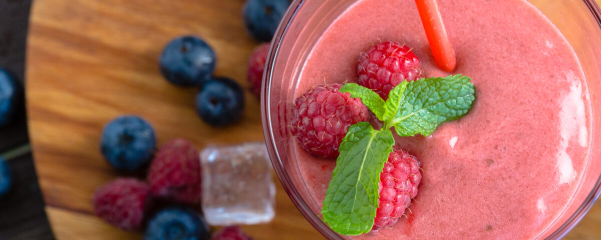 Smoothie owocowe: świeże, smaczne i pełne witamin
